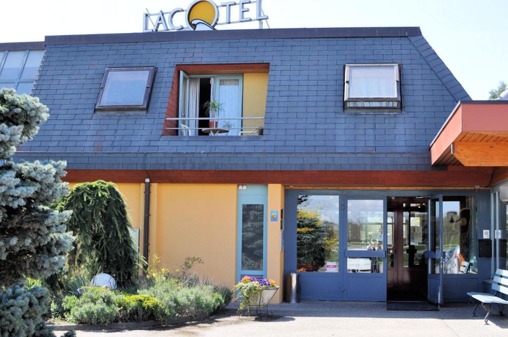 Hotel Lacotel Avenches Quarto foto